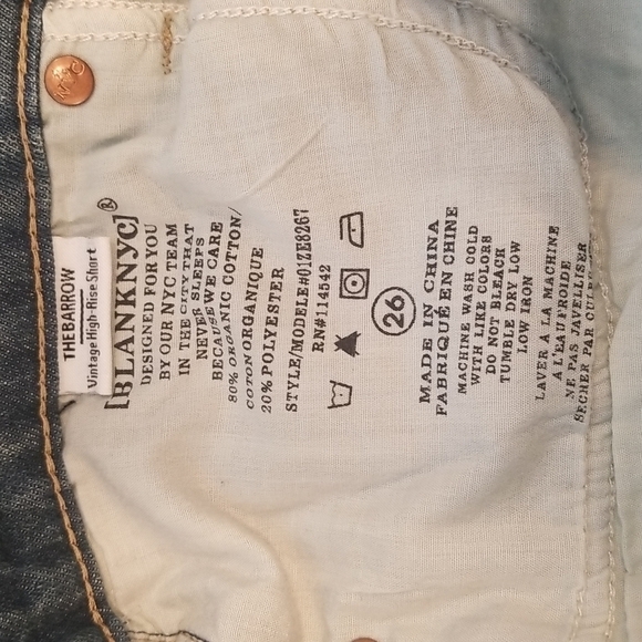 💕BLANKNYC💕 Barrow Vintage Hi Rise Shorts Distressed ~ Let It Be 26 NWT - Picture 14 of 14
